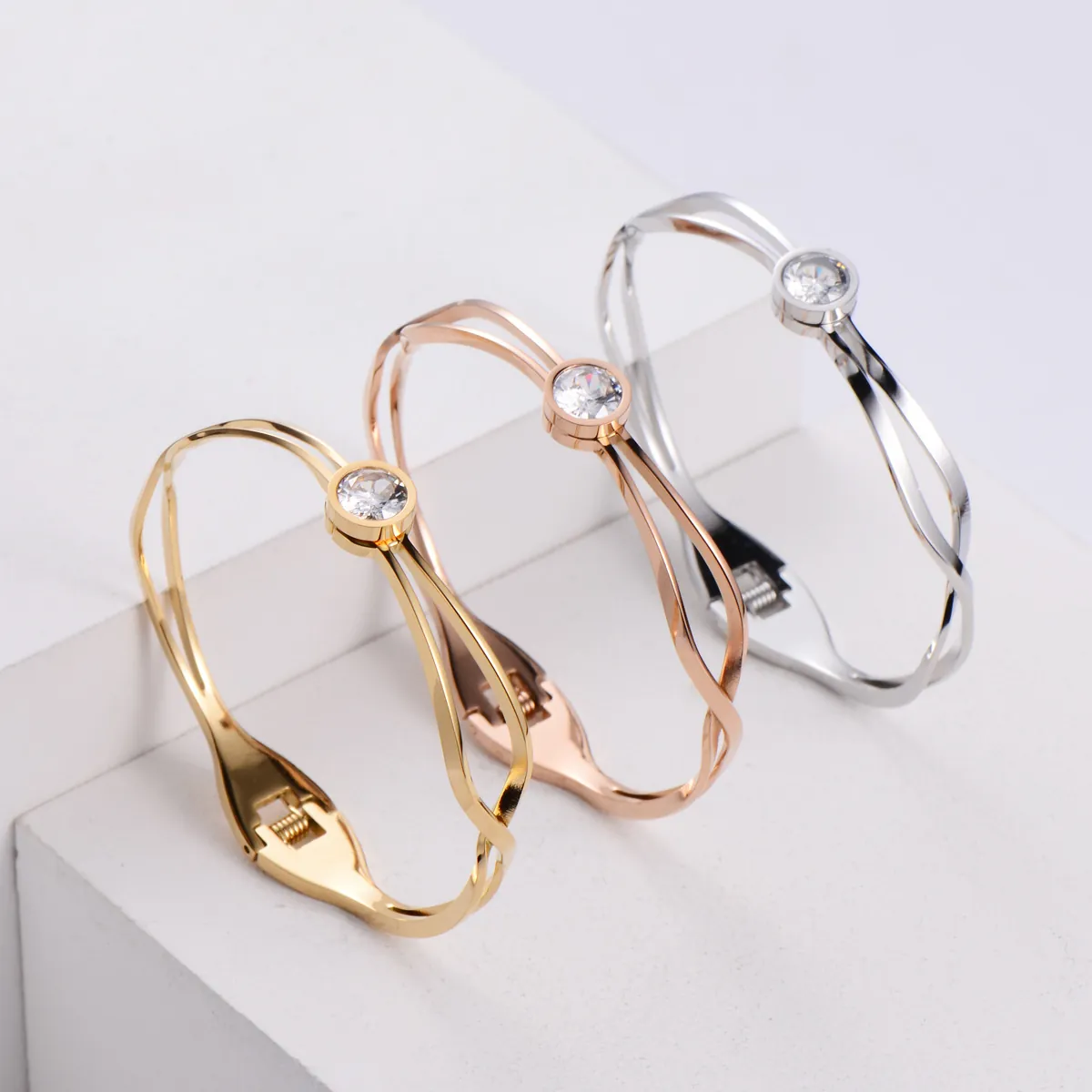 Twisted Bangle Stainless Steel Round Zircon Hinged Cuff Minimalist Hollow Design Bracelet Jewelry Gift For Women