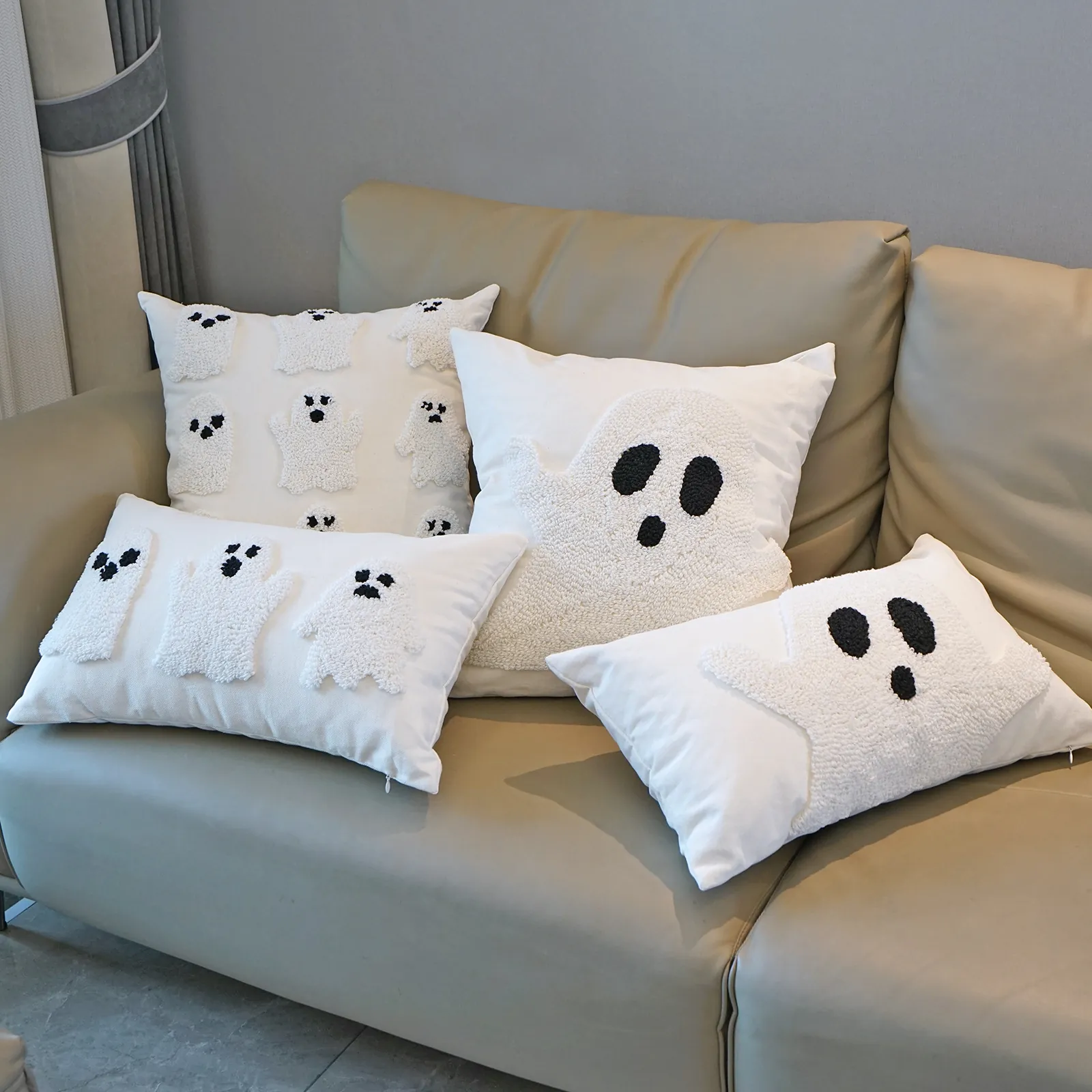 Ghost Halloween Pillow Cover Chenille Tufted Embroidered Cushion Case Soft Canvas Decorative For Couch Sofa Living Room White