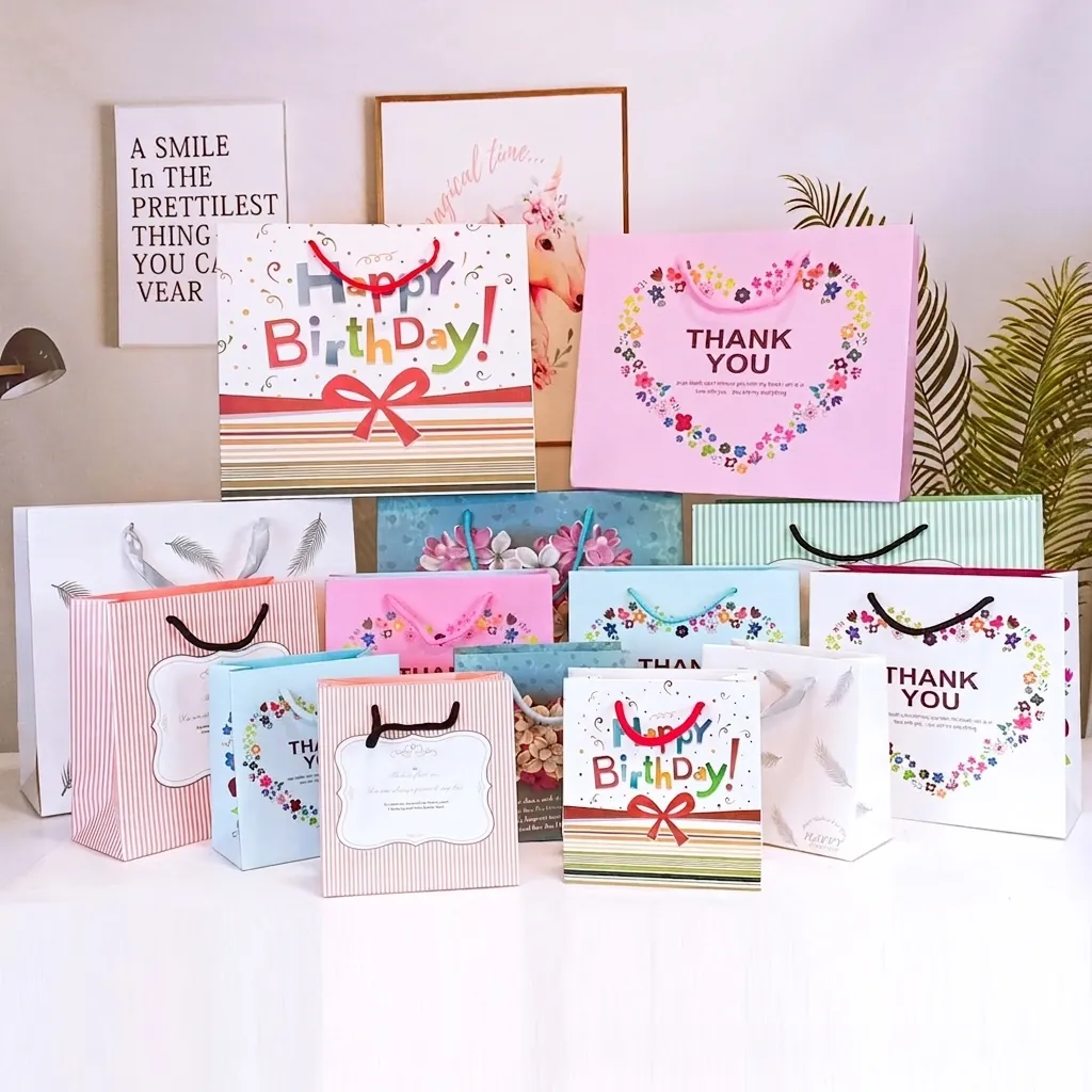 Paper Gift Bags With Handles Cardstock Packaging Handbags For Birthday Wedding Party Floral Heart Patterns