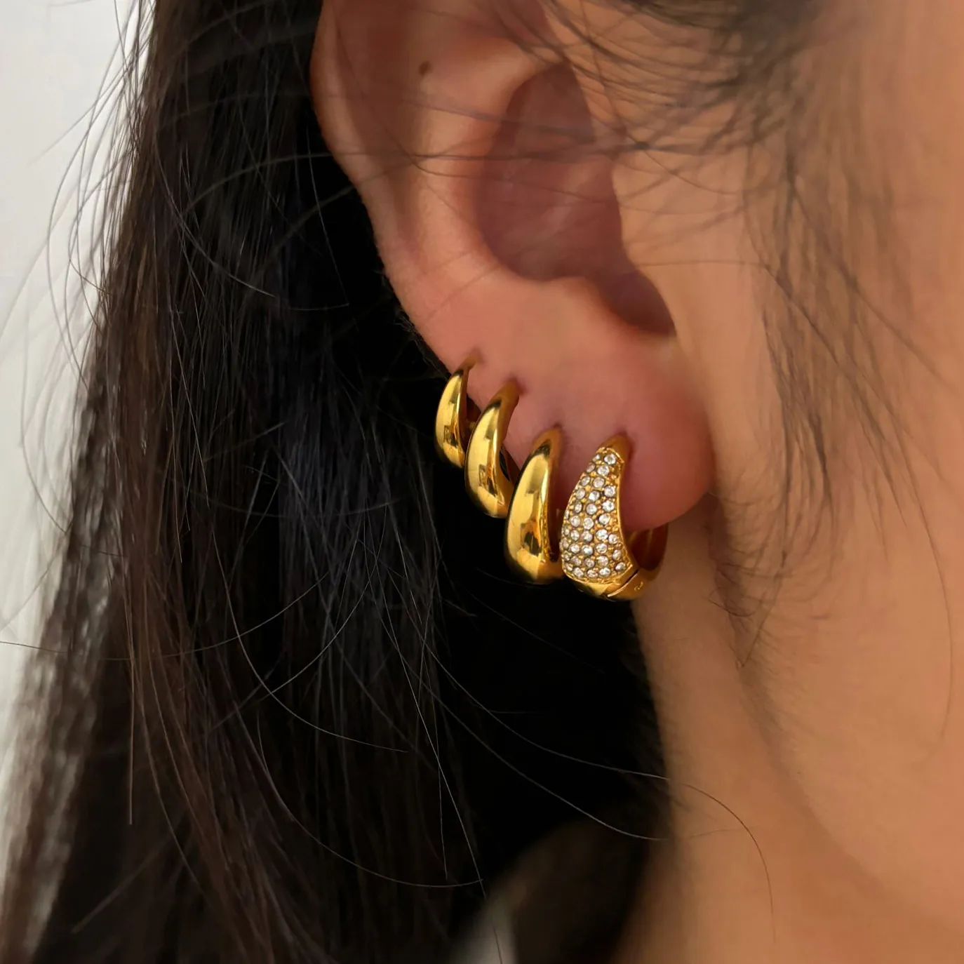 Boucles D'oreilles Créoles Goutte D'eau Plqué Or 18 Carats Acier Inoxydable Strass Bijoux Vintage Minimalistes