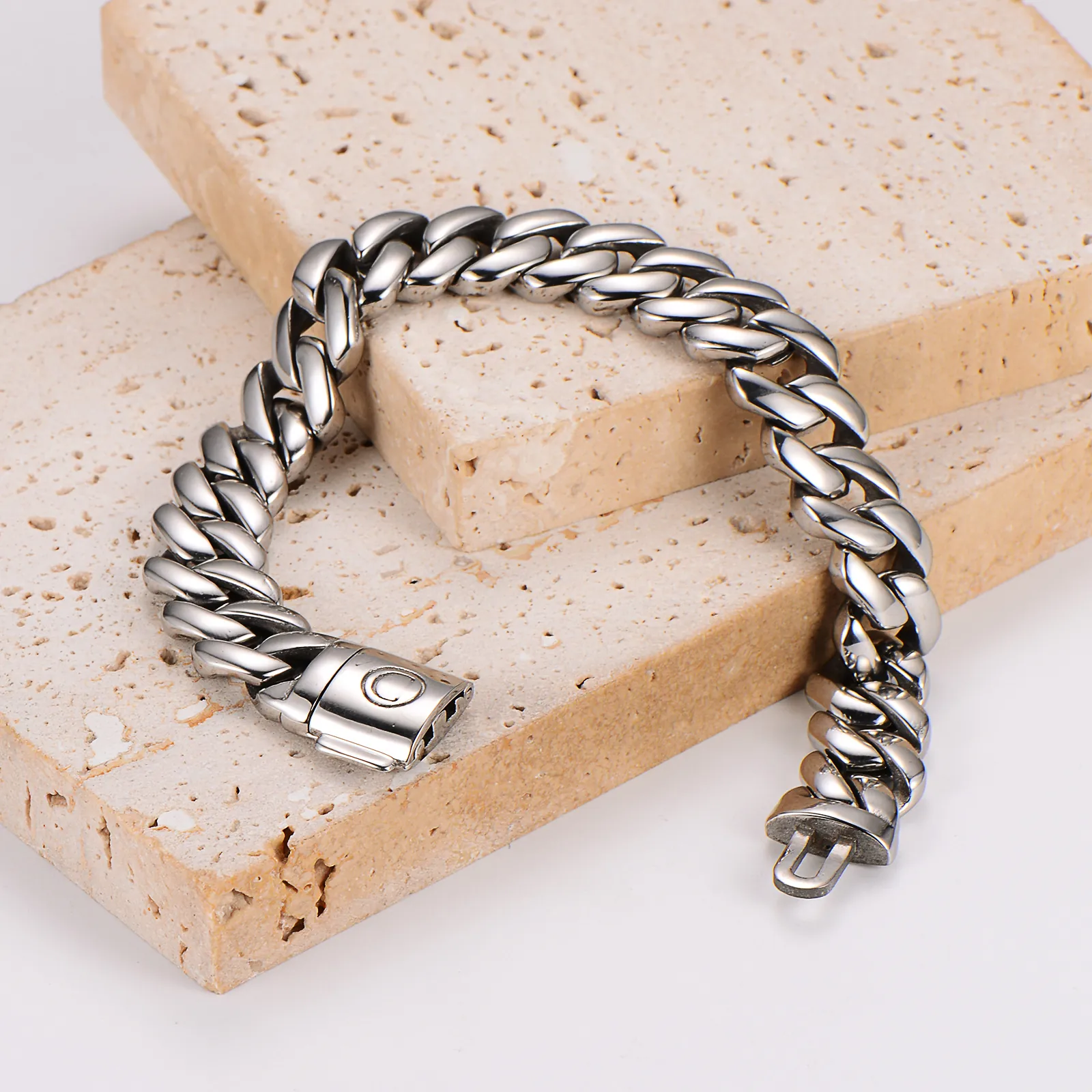 Bracelet À Maillons Cubains Acier Inoxidable 304 Hip Hop Streetwear Métal Poli Grosse Chaîne Hommes Bijoux À La Mode