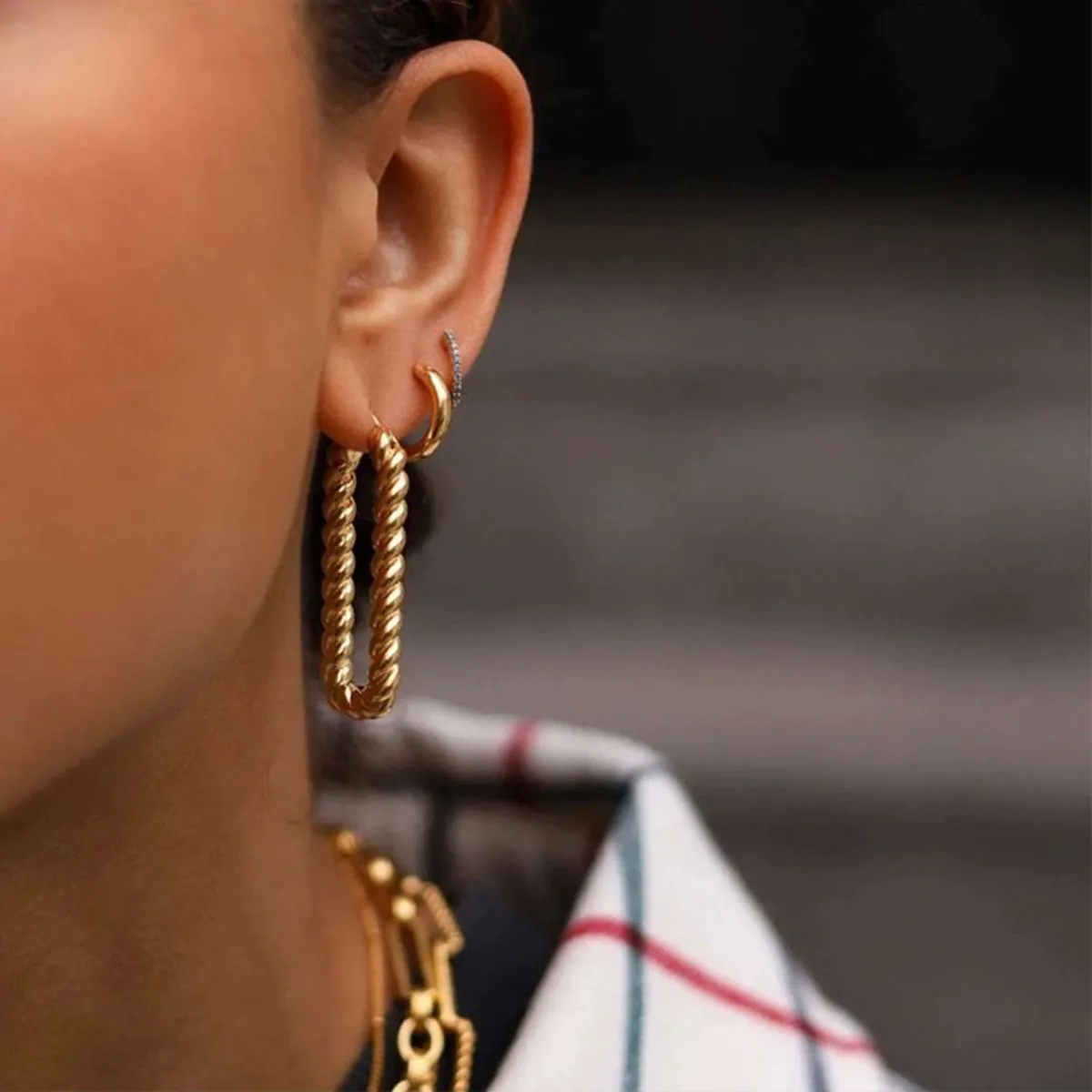 Orecchini a Cerchio Rettangolari a Corda Intrecciata in Ottone Vintage per Donna Placcati Oro Geometrici Metallici Gioielli di Moda Regalo