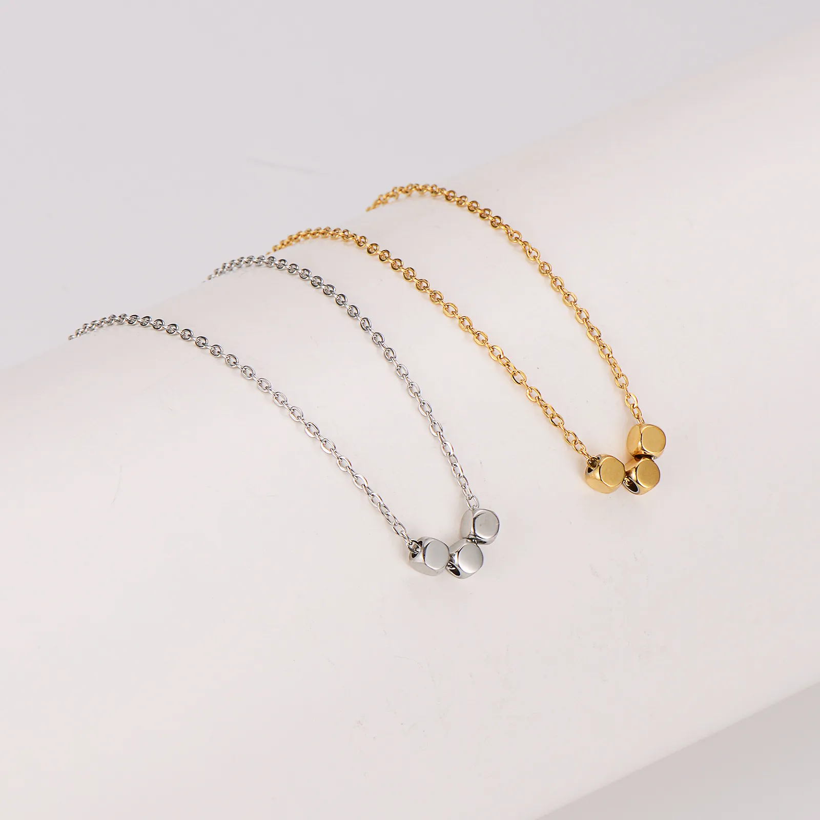 Minimalist 304 Stainless Steel Necklace With Cubic Pendants For Women Ins Style Korean Design 18K Gold Plated