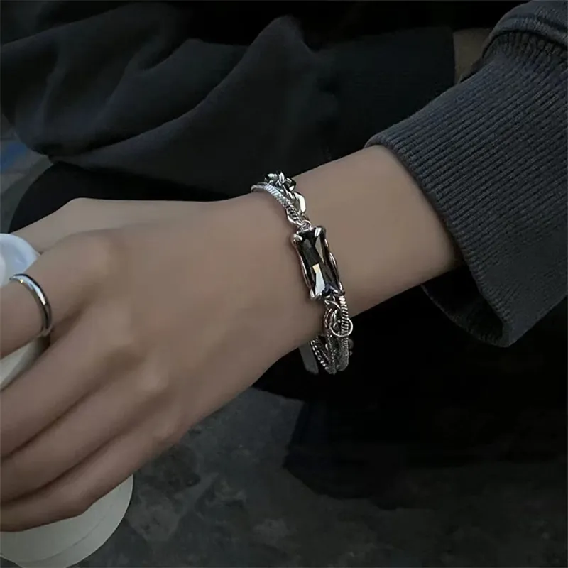 Bracciale A Strati In Acciaio Al Titanio Con Zircone Grigio Rettangolare Gioielli Hip Hop Di Tendenza Da Donna