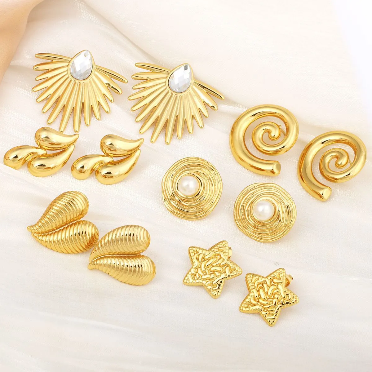 Stainless Steel Earrings Gold Plated Heart Star Spiral Shapes With Artificial Pearl Zircon Vintage Fashion Jewelry For Women