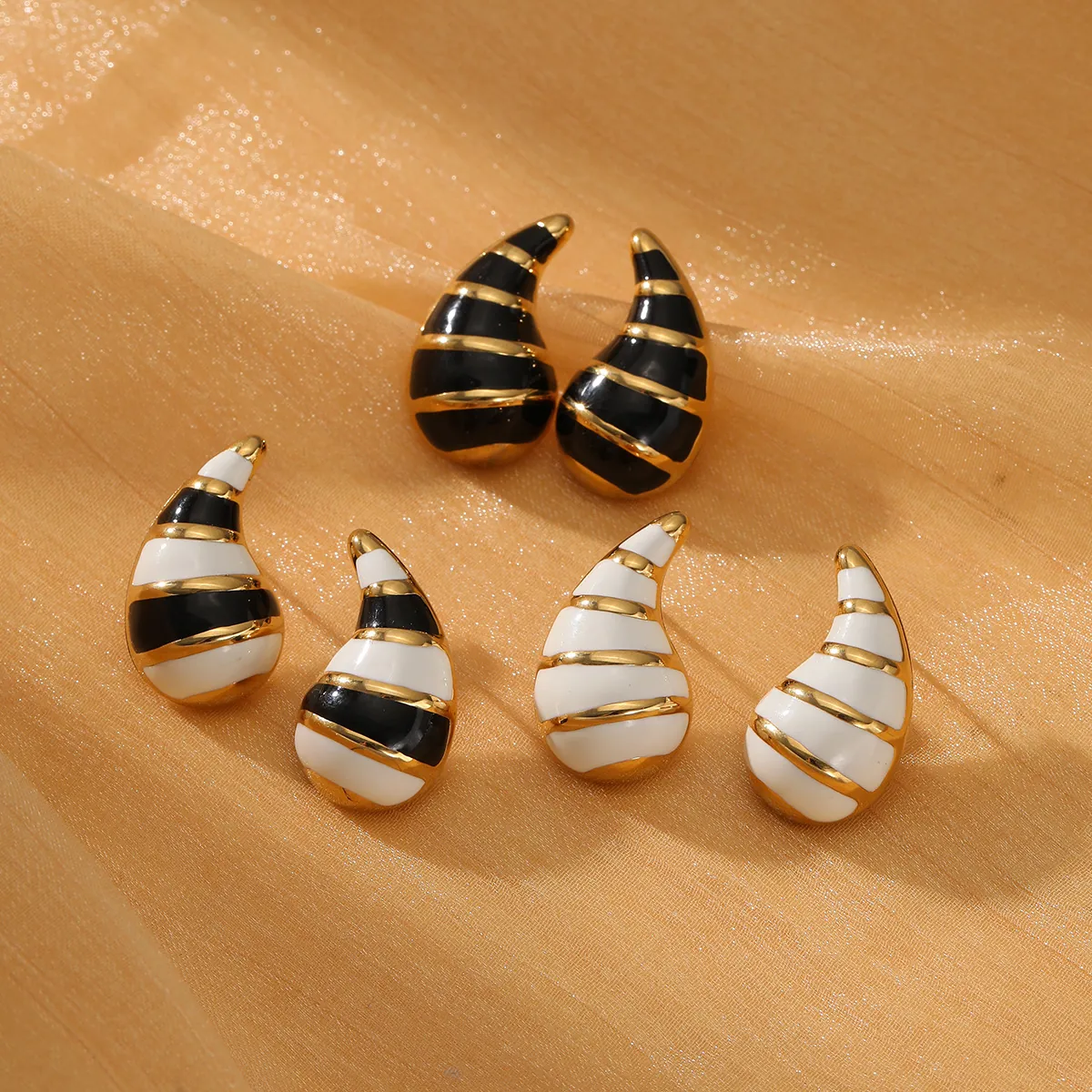 Fashion Stainless Steel Water Drop Stud Earrings With 925 Sterling Silver Post Striped Enamel 18K Gold Plated Women Jewelry