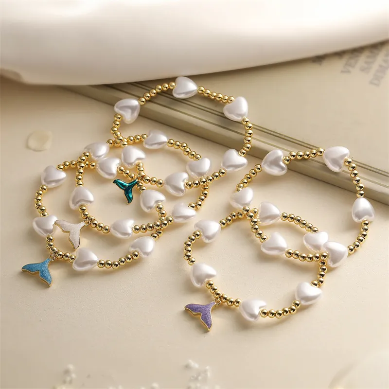 Bracelet Künstliche Perles Pendentif Queue De Poisson Coeur Imitation Künstliche Perle Künstliche Perles En Cuivre Émail Bijoux Mode Pour Femmes
