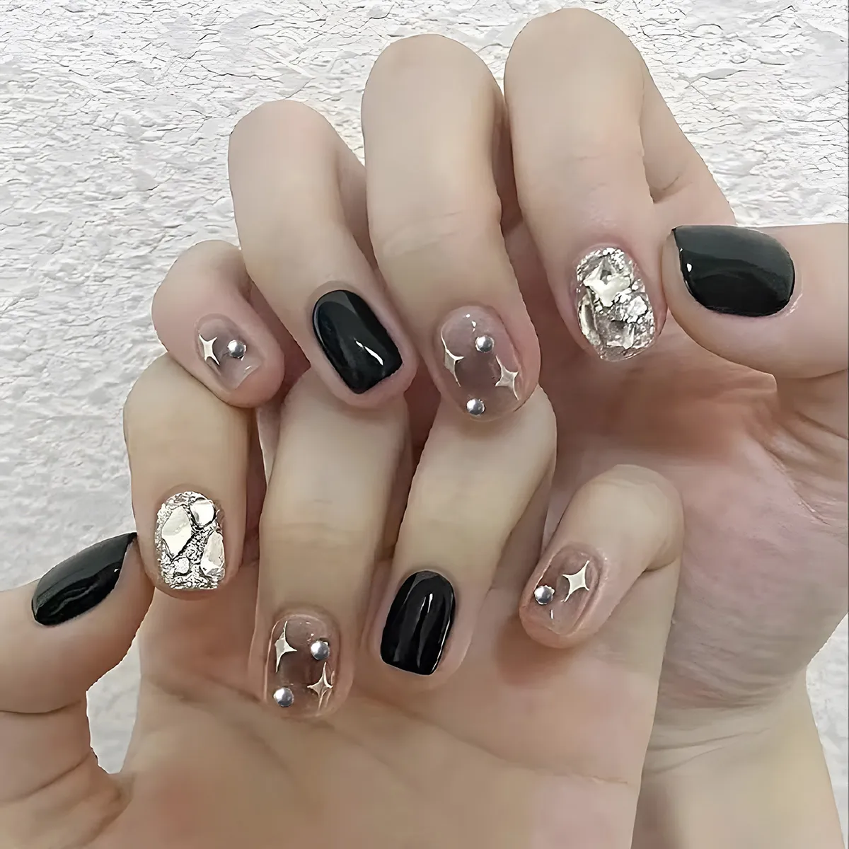 Black Gradient Press On Nails Silver Glitter Star Motif Square Round False Fingernails Glossy Fashionable Women Finger Decor