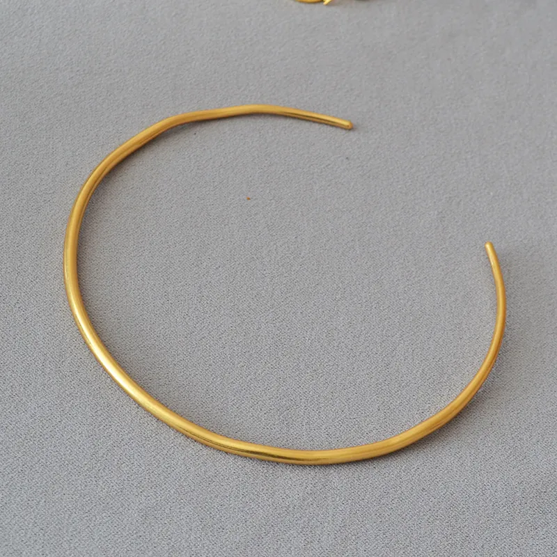 Gargantilla Abierta de Latón Bañado en Oro Vintage Minimalista con Líneas Irregulares para Mujer Joyas Geométricas de Nicho Elegantes