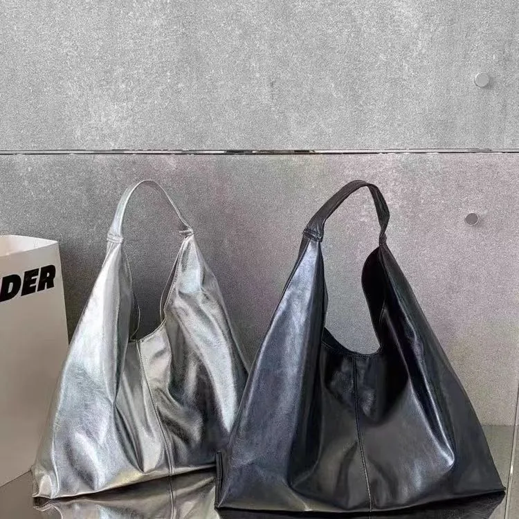 Grand Sac Cabas Capacité Cuir PU Souple Hobo Minimaliste Argent Métallique Sac Bandoulière Quotidien