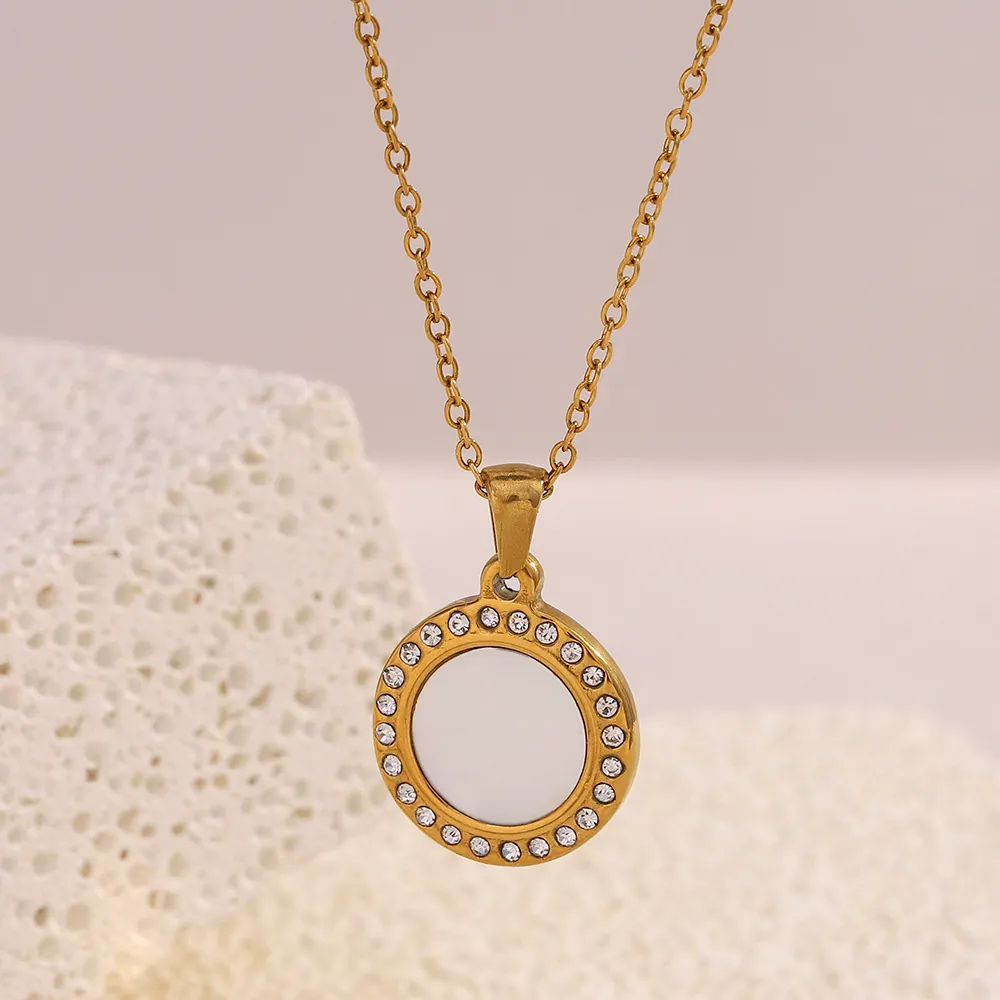 Shell Pendant Necklace 18K Gold Plated Stainless Steel Round Mother Of Artificial Pearl Inlaid Sparkling Rhinestone Women Jewelry
