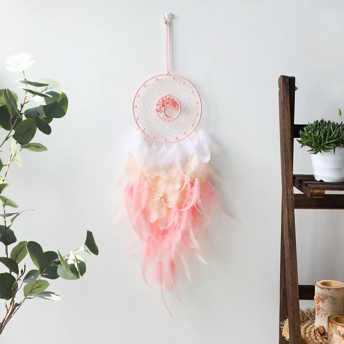 Acchiappasogni Albero della Vita Fatto a Mano Decorazione da Parete Con Piume Sfumate Rosa E Perline di Cristallo per Casa