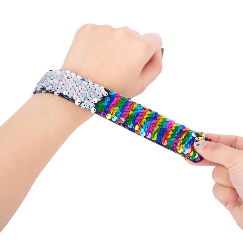 Reversible Sequin Slap Bracelet Magic Mermaid Colorful Shimmering Wristband For Kids Birthday Party Favors Stress Relief