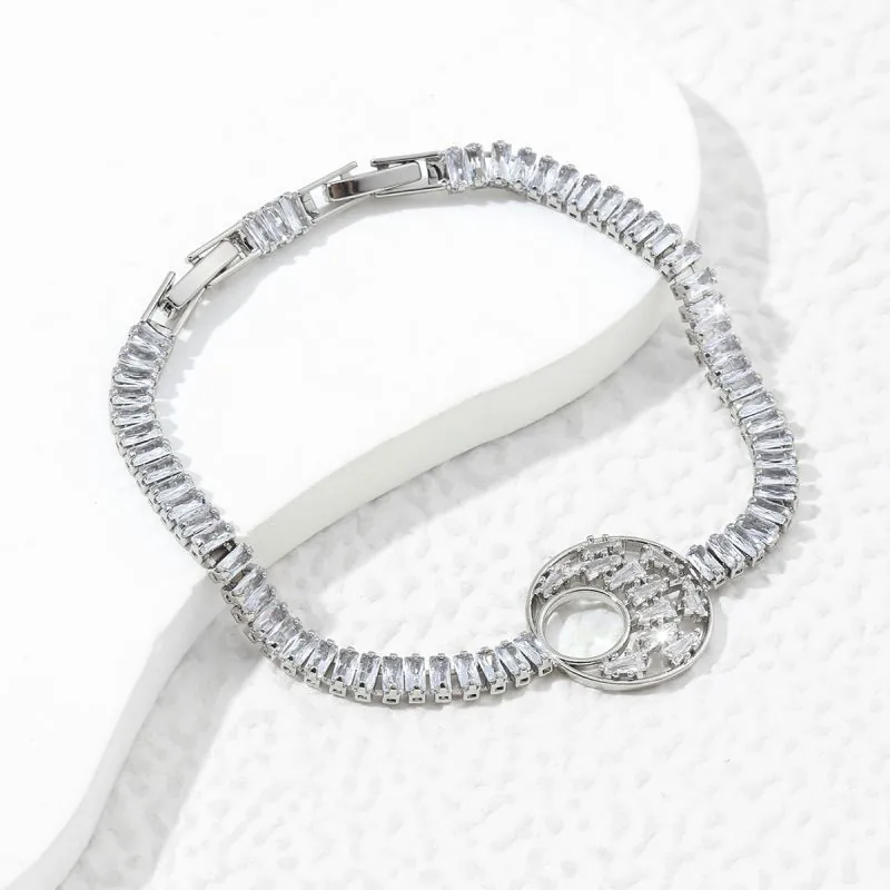 Fashion Copper Rhinestone Moon Star Bracelet For Women Light Luxury Gold Silver Adjustable Jewelry Chain Hand Ornament