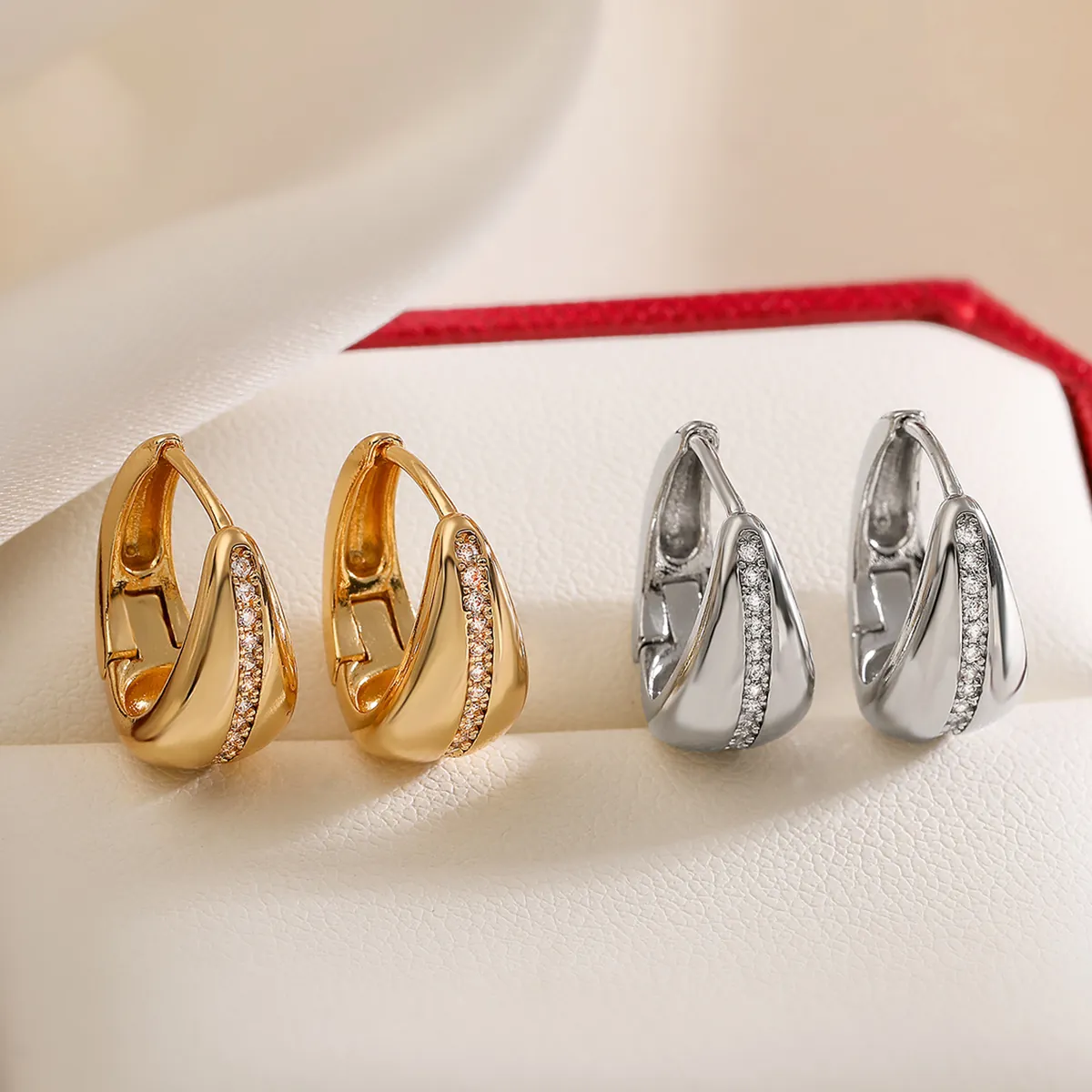 Orecchini Cerchio Rame Con Zircone Placcato Oro Minimalista Lusso Gioielli Moda Per Donne Elegante Raffinato