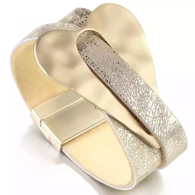 Faux Leather Alloy Bracelet Heart Charm Magnetic Clasp Wide Cuff Textured Geometric Wrap Bangle Jewelry For Women