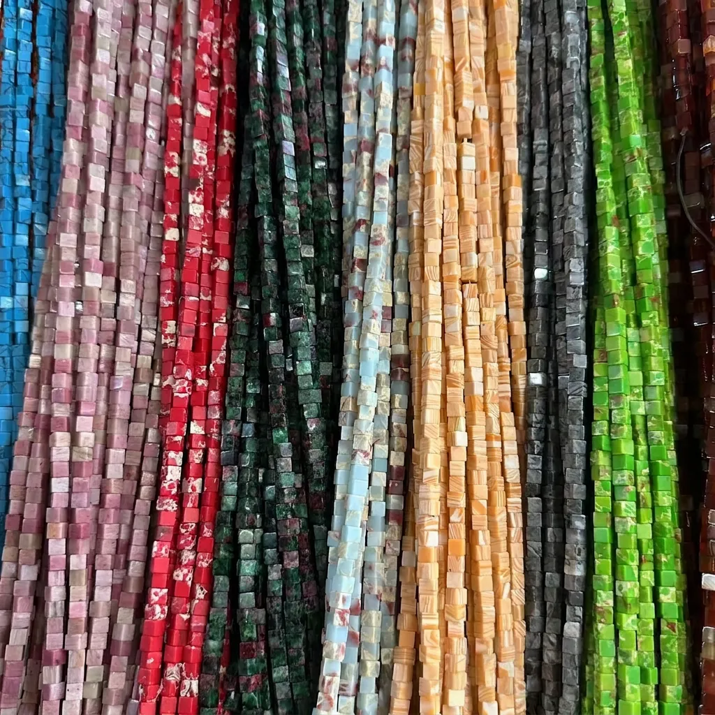 Brins De Perles de Cube Carré En Pierre Naturelle Perles D'espacement Amovibles Polies Pour La Fabrication De Bijoux DIY Collier Bracelet