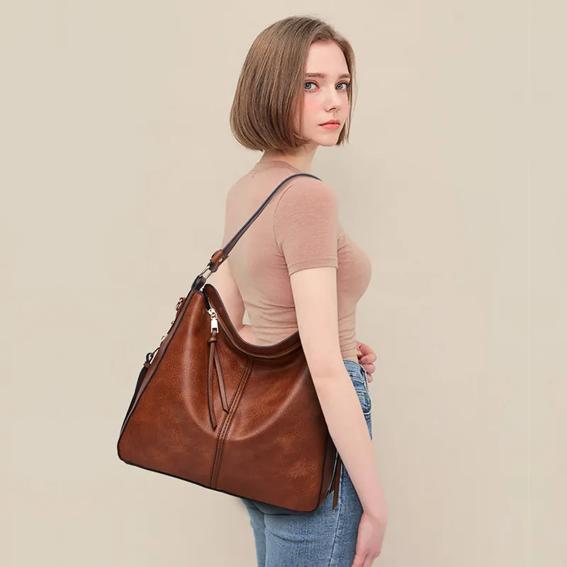 Women Large Capacity PU Leather Hobo Shoulder Bag Retro Fashion Tote Handbag With Tassel Gold Hardware Adjustable Strap