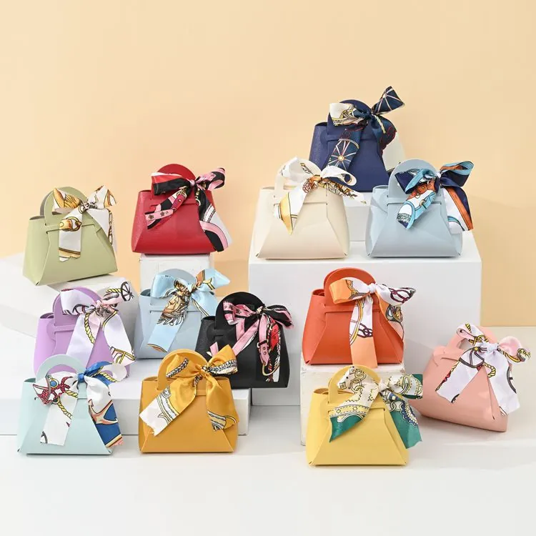 Handbag Shaped Wedding Candy Gift Boxes PU Leather Portable Party Favors With Decorative Satin Scarf Elegant Packaging