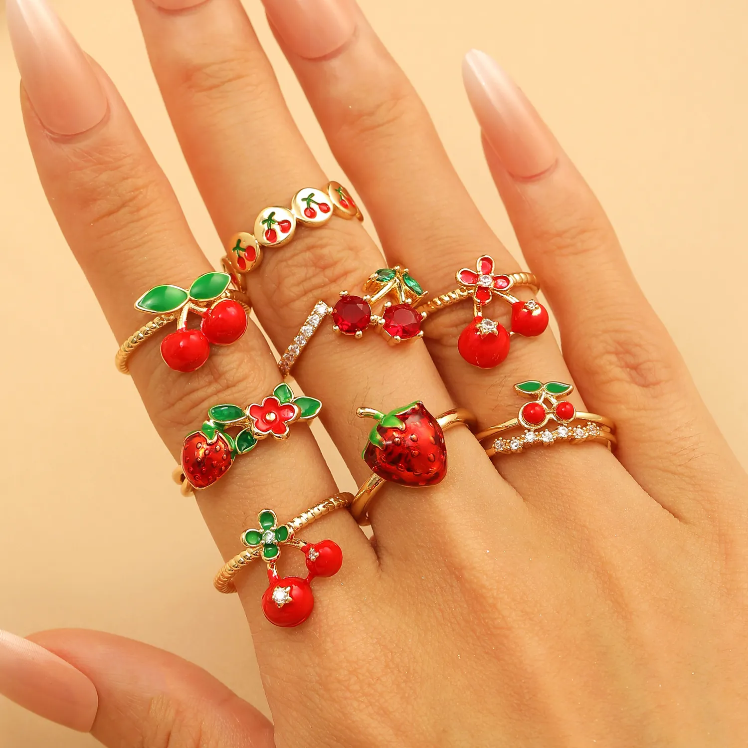 Bague Ouverte Mignonne de Style Japonais Cerise Fraise Réglable Zirconia Incrusté Cuivre Plaqué Or Double Couche Doux Bijoux Bague pour Femme