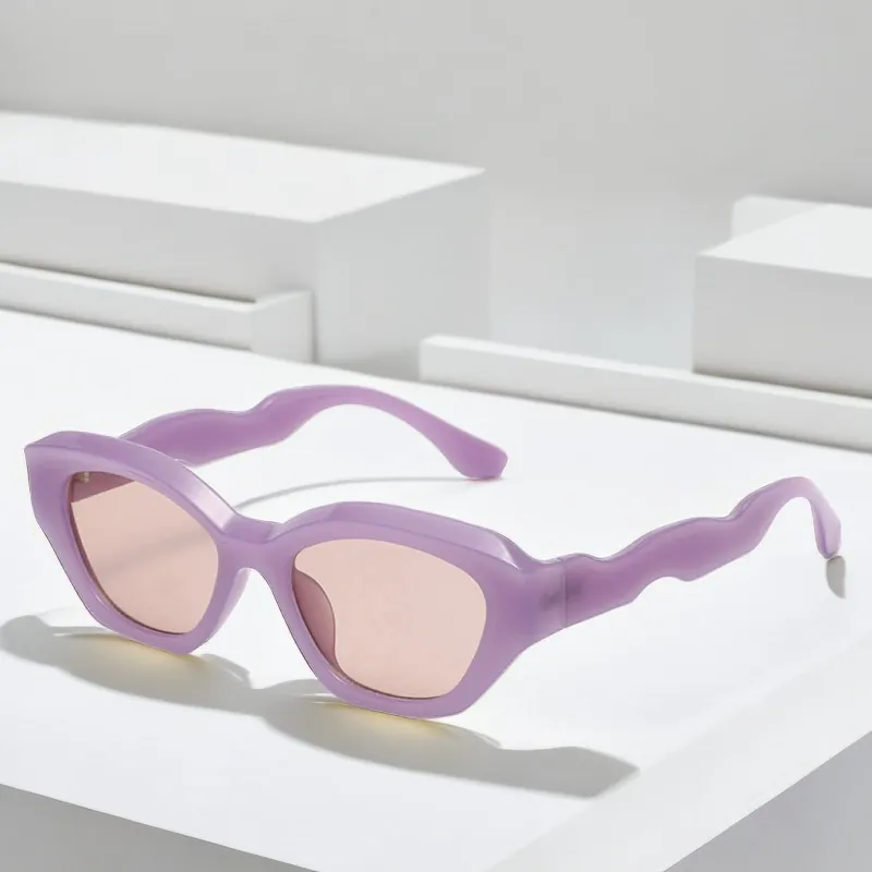 Square Sunglasses With Wavy Temples UV400 Protection PC Frame Retro Y2K Trendy Outdoor Streetwear Eyewear For Women Men