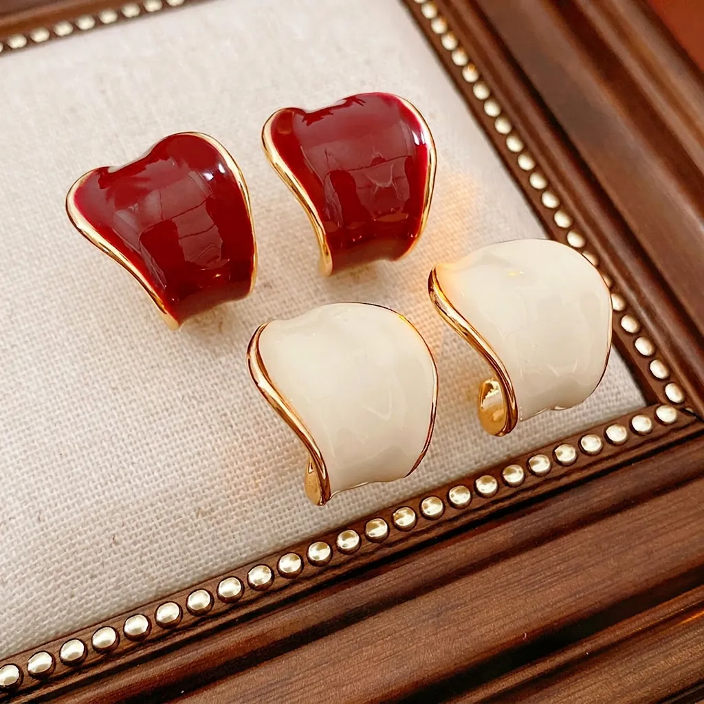 Orecchini A Lobo In Smalto A Forma Di C Cuore Con Perno In Argento Gioielli In Rame Placcati Oro Vero Per Donna Elegante