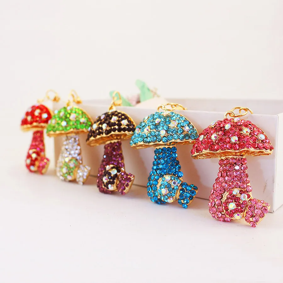 Colorful Mushroom Keychain Zinc Alloy Czech Rhinestone Inlaid Bag Pendant Glitter Jewelry Accessory For Women Girls Gift