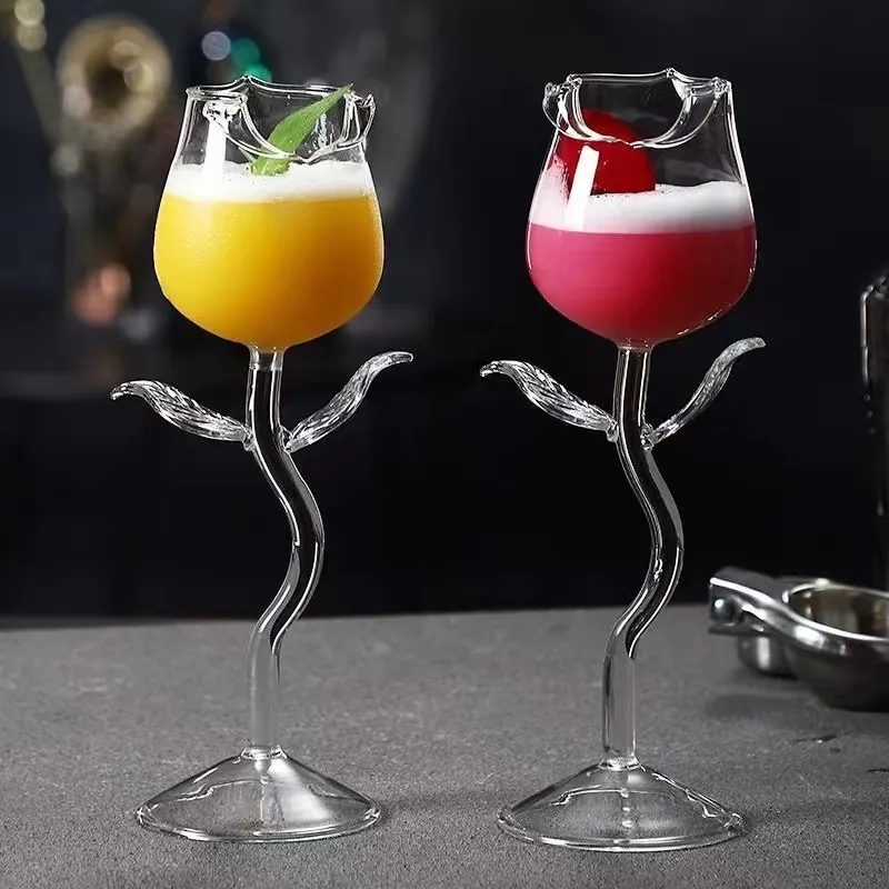 Romantic Rose Flower Shape Wine Glass Borosilicate Handmade Goblet Creative Cocktail Glass With Green Leaf Stem