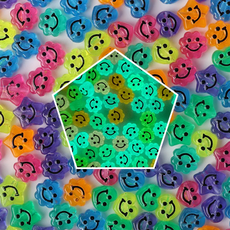 Perline In Acrilico Faccina Sorridente Luminose Si Illuminano Al Buio Forme Miste Cuore Stella Fiore Per Fai Da Te