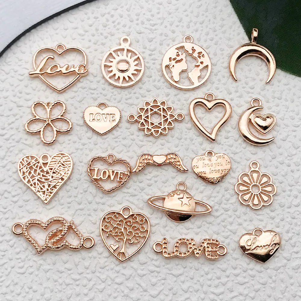 Ciondoli In Lega DIY Pendenti Per Creazione Gioielli Colore Oro KC Forme Cuore Stella Luna Pianeta Sole Accessori Intagliati