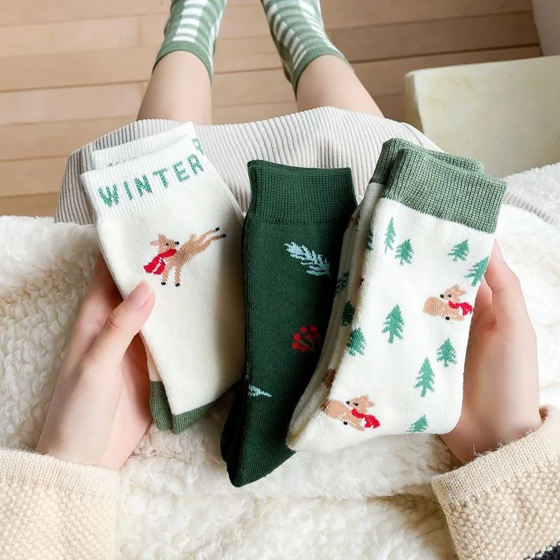 Women Mid Calf Socks Thickened Terry Cotton Blend Warm Embroidered Reindeer Christmas Tree Japanese Style Winter Holiday