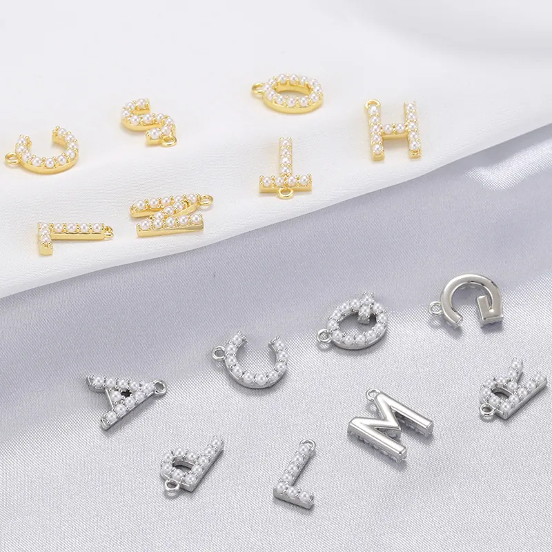 Alphabet Buchstabe Anhänger 18K Vergoldetes Kupfer Mit Künstlichen Künstliche Perlen Initial Charme Einfacher Stil DIY Schmuck Finden