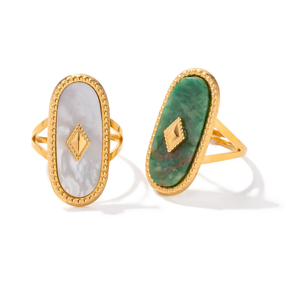 Anello Vintage Ovale Placcato Oro 18K Acciaio Inossidabile Madreperla Pietra Verde Bordo Perla Artificialto Gioielli Retro Donna