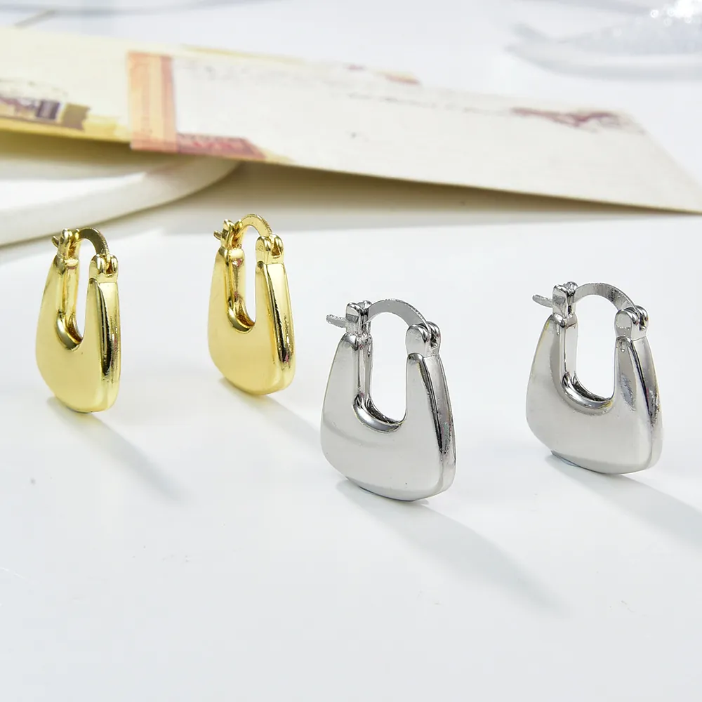 Orecchini A Cerchio Minimalisti Cavi Geometrici A Forma Di U Rame Placcato Oro 18K Gioielli Di Moda Europea Americana Per Donna