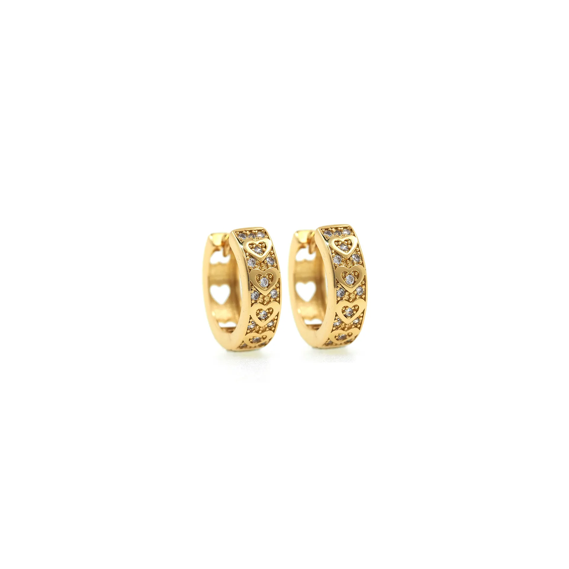 18K Gold Plated Heart Huggie Hoop Earrings For Women Micro Pave Zirconia Heart Cutout Small Round Earrings Fashion Jewelry Gift