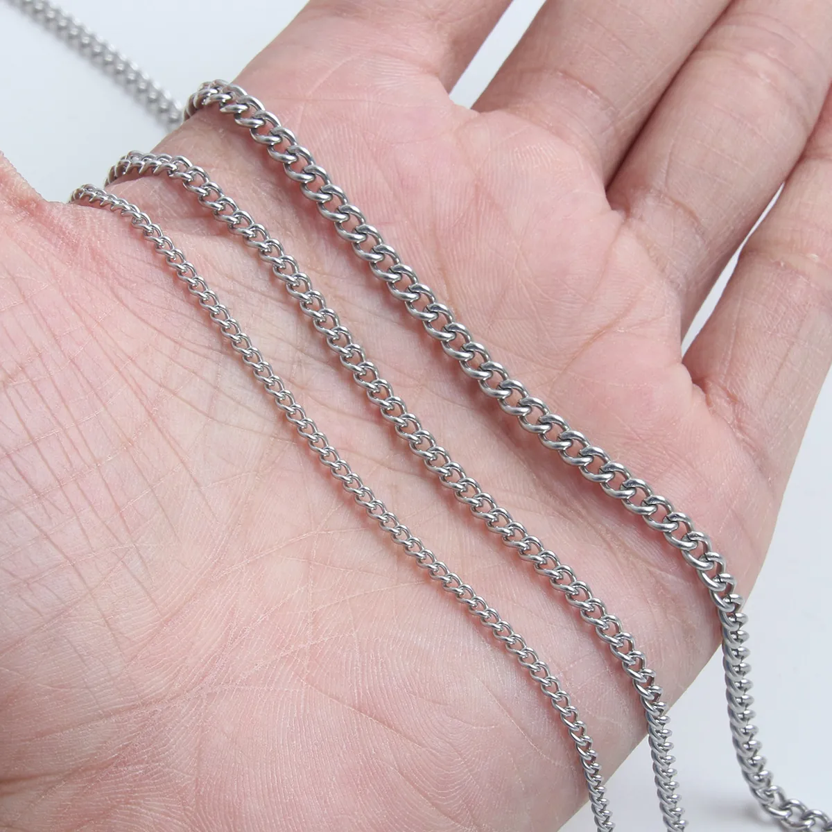 Minimalist Stainless Steel Curb Chain Necklace For Men Women Hip Hop Style Plain Metal Sweater Chain DIY Accessory