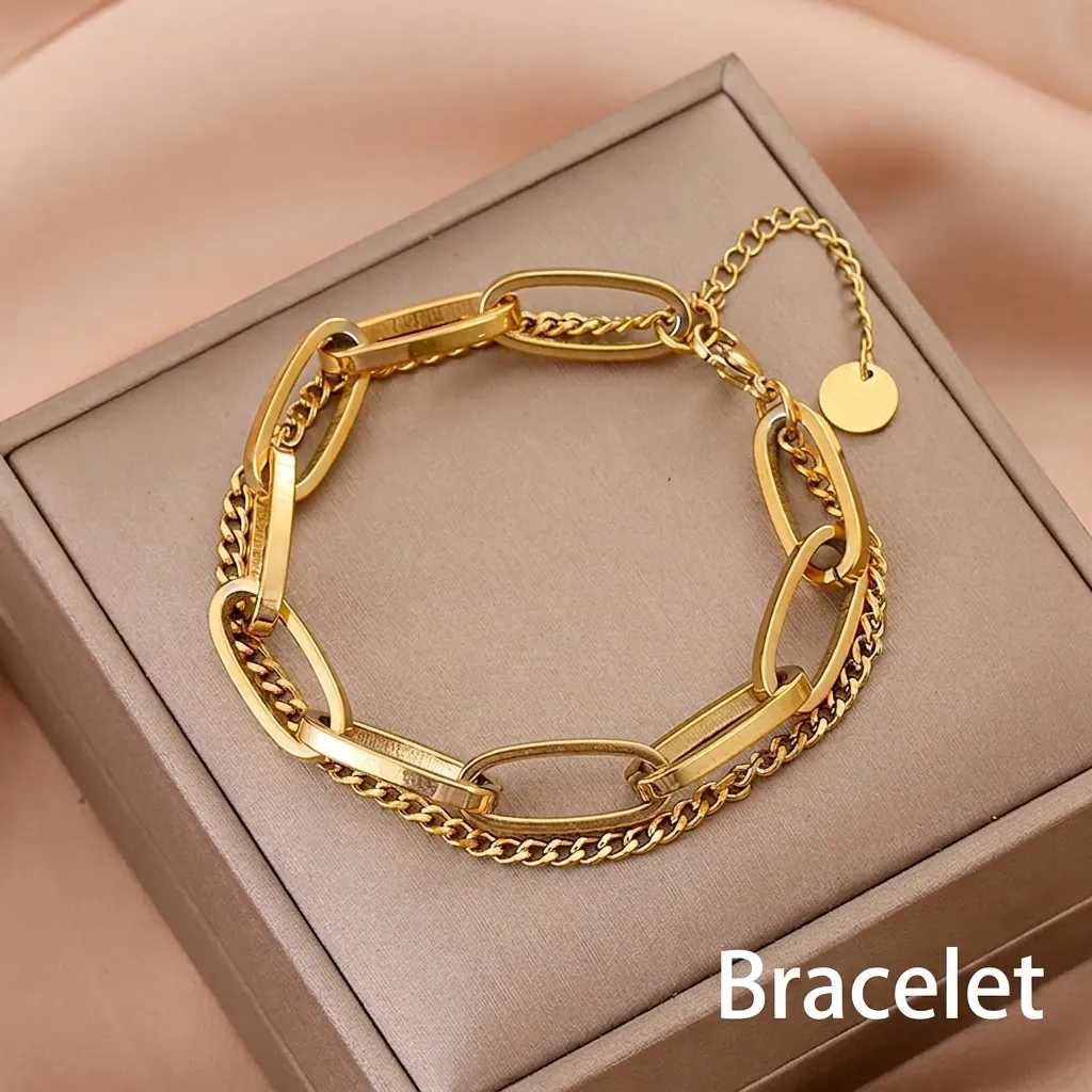 Vintage Fashion Titanium Steel Double Layer Bracelet For Women Gold Plated Chunky Oval Link Curb Chain With Round Pendant