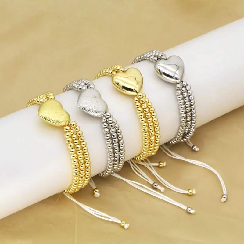 Bracciale a Perline in Rame Placcato Oro 18K alla Moda per Donna Corda Intrecciata Regolabile Ciondolo a Cuore Gioielli a Strati