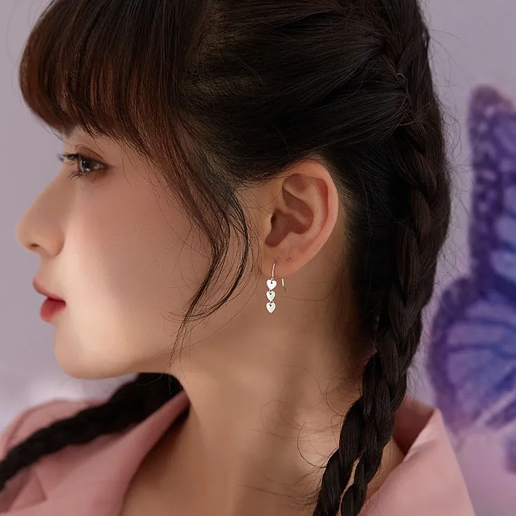 Copper Triple Heart Dangle Earrings For Women Elegant Silver Color Electroplated Ear Hook Sweet Daily Fashion Jewelry Gift