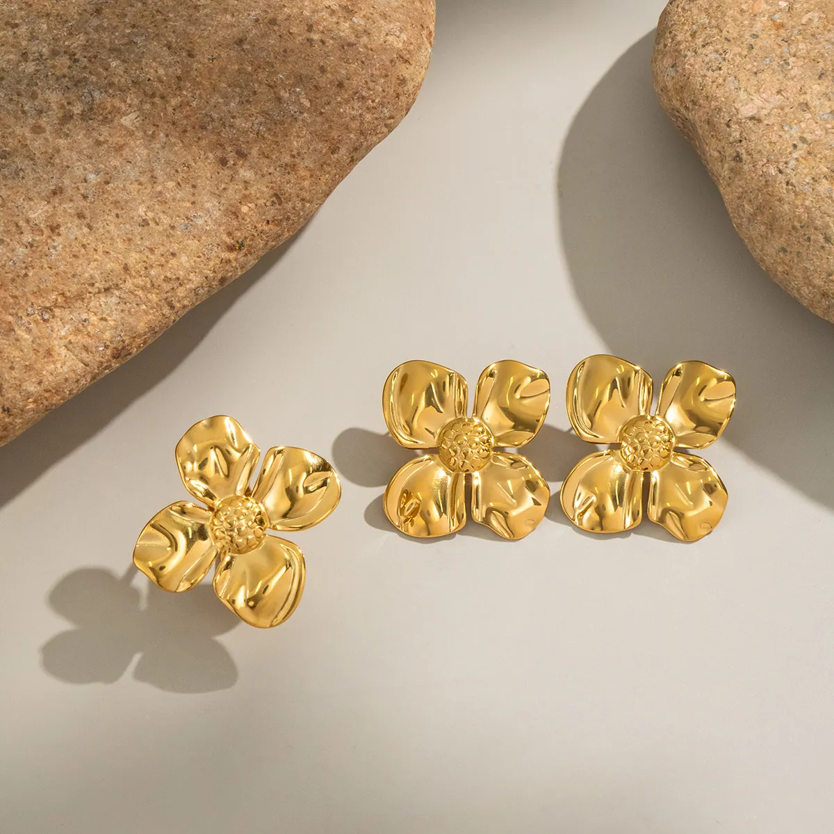 Elegante Florale Schmuck Ohrringe Ring Edelstahl Wasserdicht Hypoallergen Nicht Verblassend Vergoldet Accessoire