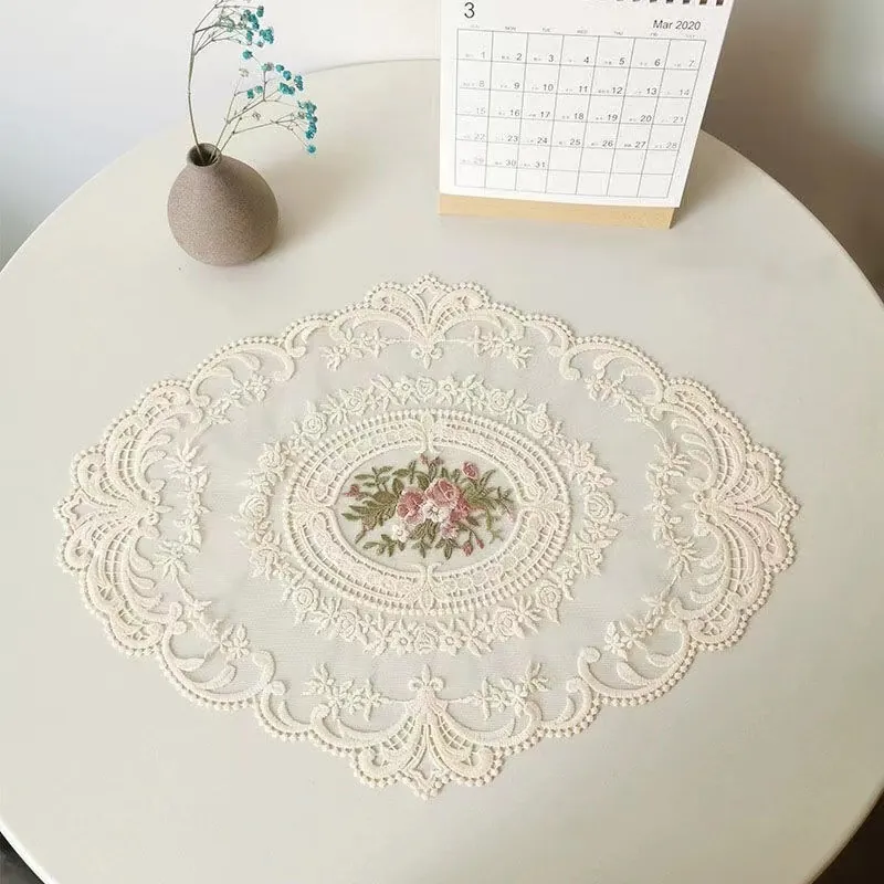 Vintage Oval Lace Embroidered Placemat Floral Rose Pattern Hollow Out Netting Table Mat Coaster Elegant Decor