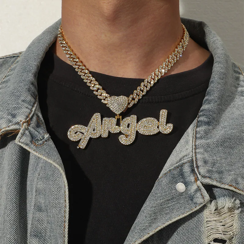 Collier Pendentif Angel Écriture Manuscrite Iced Out Strass Cœur Alliage De Zinc Bijoux Hip Hop Hommes Femmes