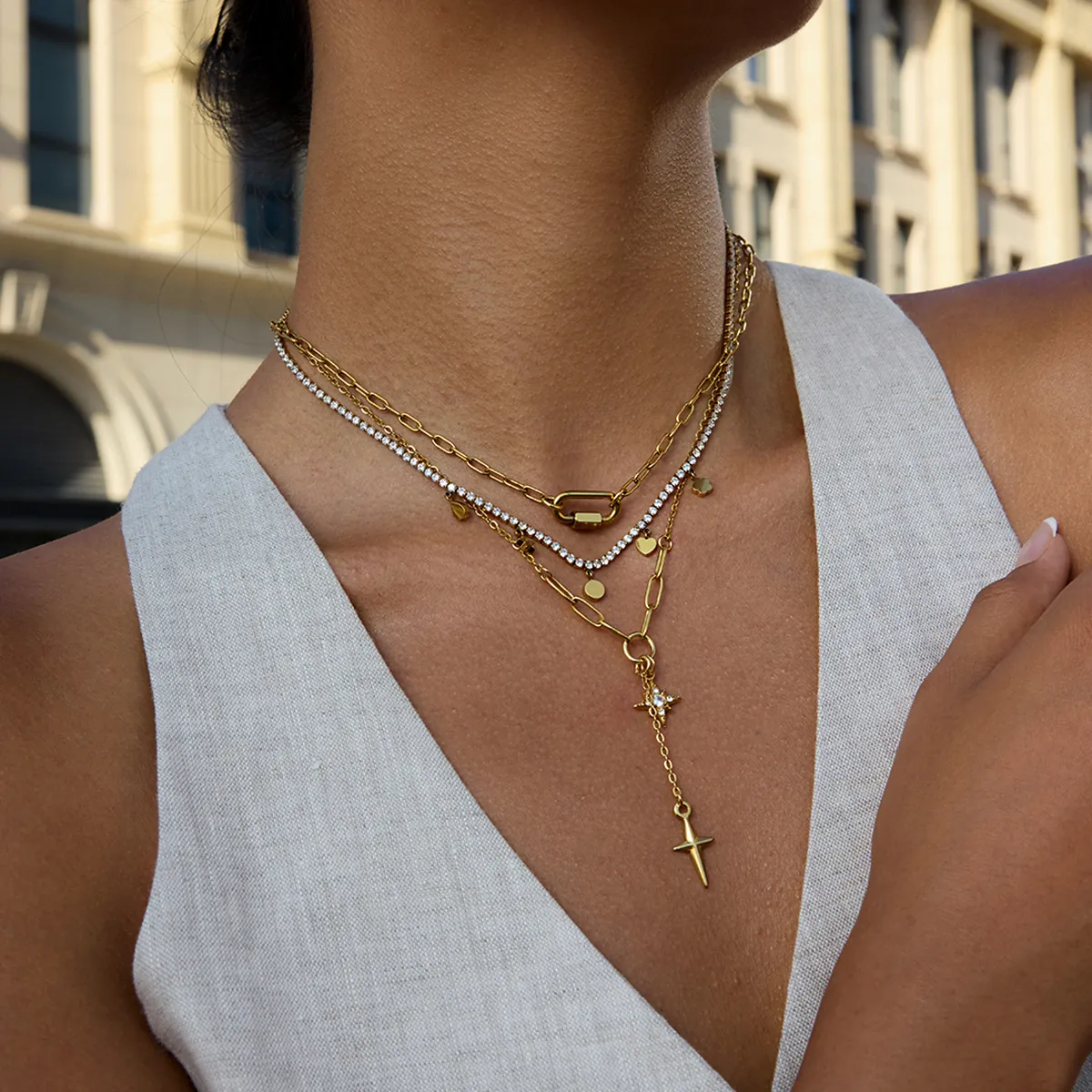Collier À Pendentif Étoile Et Croix En Acier Inoxydable Or Pour Femme Imperméable Hypoallergénique Bijoux De Mode