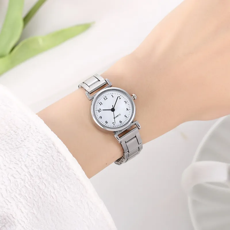 Women Quartz Watch Minimalist Metal Strap Alloy Wristwatch For Students Ladies Casual Retro Round Analog Watch Jewelry