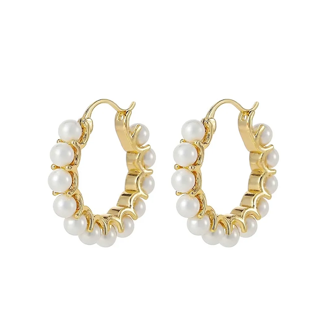 Vintage French Style Artificial Pearl Hoop Earrings Elegant C-Shaped Copper Jewelry For Women Retro Fashion Accessory