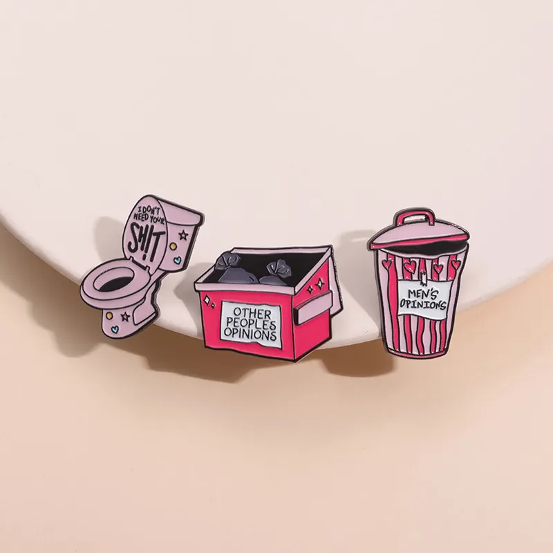 Insigne de Broche en Émail Rose Amusant Pour Hommes Femmes Alliage Dessin Animé Poubelle Toilettes Slogan Badge Décoration de Vêtements Sac à Dos Bijoux