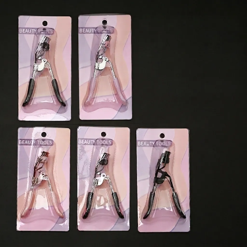 Professional Eyelash Curler With Built In Comb Carbon Steel Segmented Lash Lifting Long Lasting Eye Makeup Tools For Women
