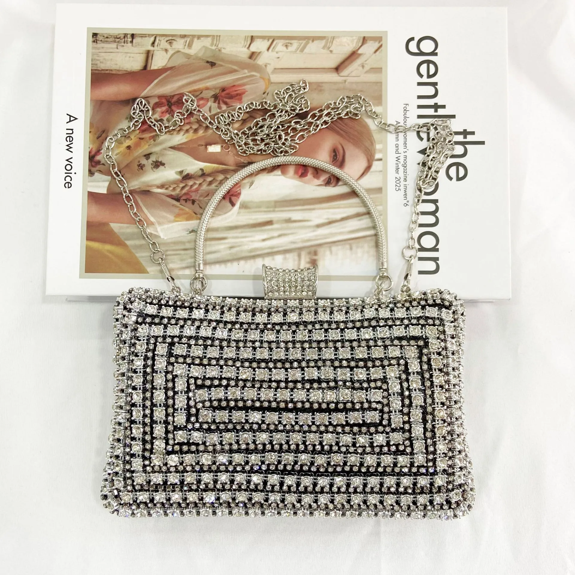 Women Full Rhinestone Evening Bag Luxury Diamond Handbag Wedding Party Clutch With Chain Strap Hard Shell Box Bag