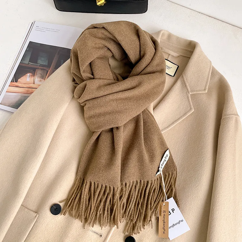Sciarpa da Donna Invernale Calda in Viscosa Tinta Unita Con Nappine Morbido Scialle in Imitazione Cashmere Elegante Minimalista Scaldacollo