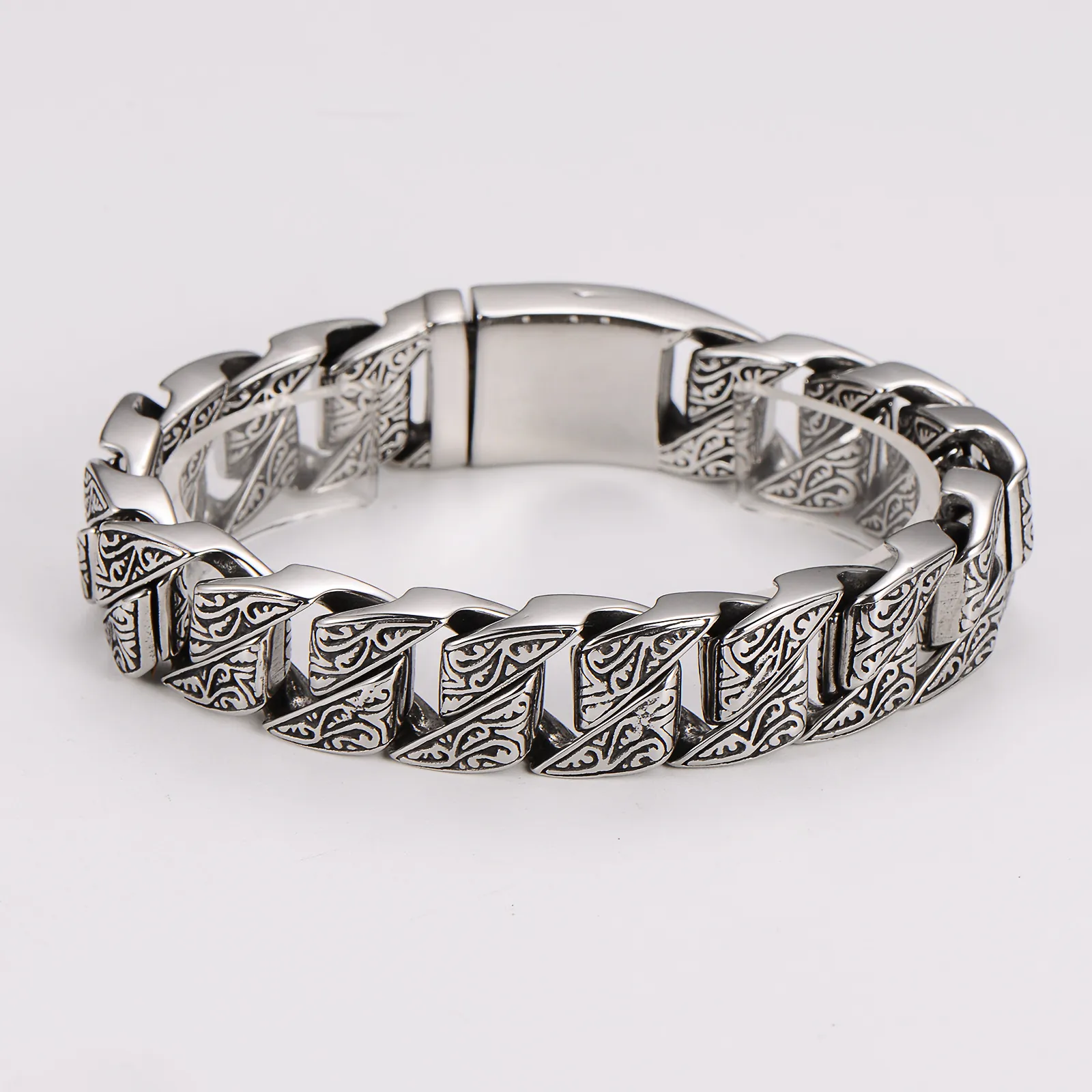 Men Retro Engraved Pattern Bracelet 304 Stainless Steel Vintage Hip Hop Rock Biker Heavy Thick Chain